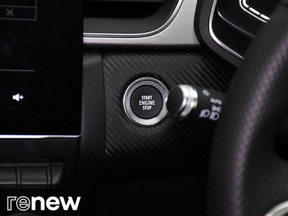 2023 Renault Captur TCe 90 RS Line €22,490