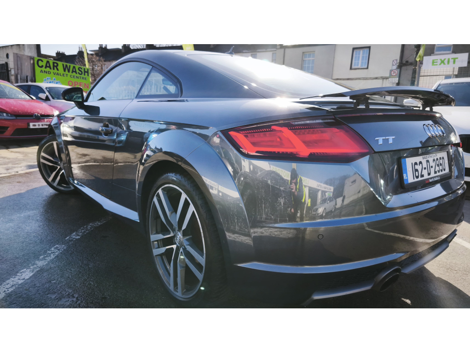 2016 Audi TT - image 25