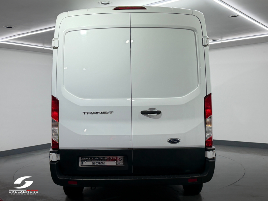 2022 Ford Transit - image 8