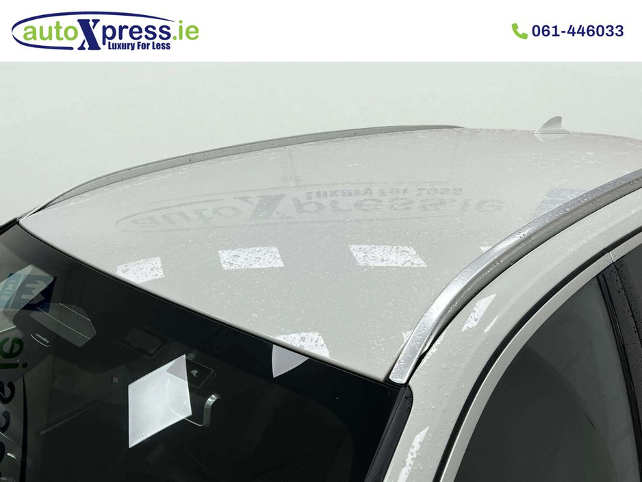 2020 BMW 3 Series - image 17