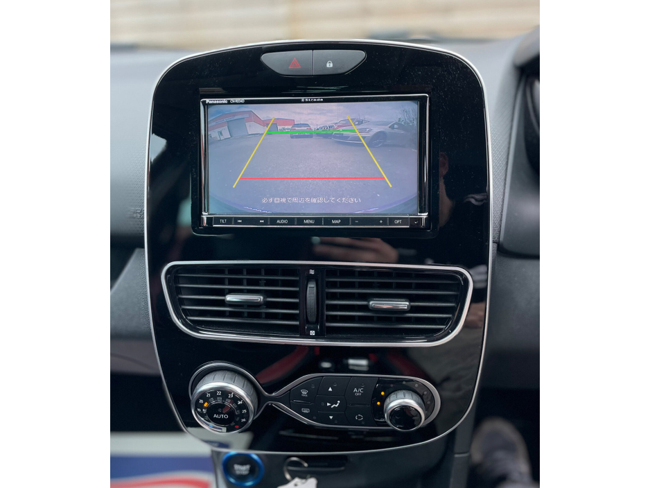 2018 Renault Clio - image 13