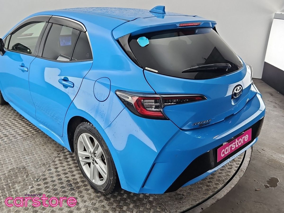 2020 Toyota Corolla - image 15