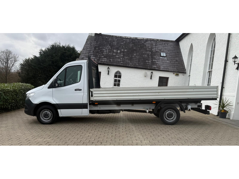 2021 Mercedes-Benz Sprinter - image 7