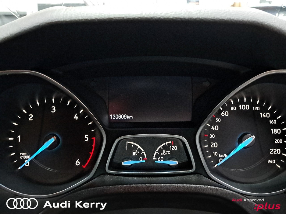 2018 Ford Focus - image 19