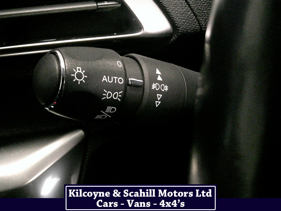 2019 Peugeot 5008 ALLURE BLUEHDI S/S