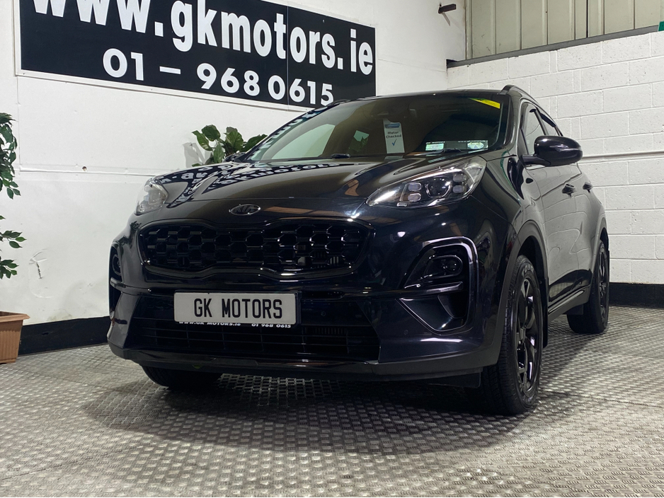 2021 Kia Sportage - image 3