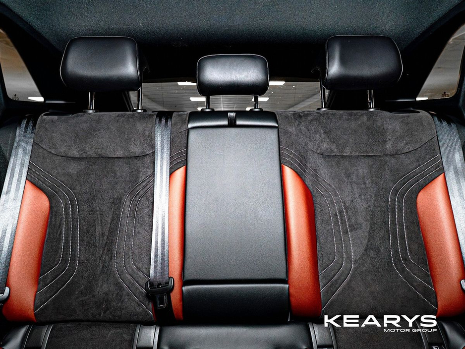 2023 Volkswagen ID.4 - image 29