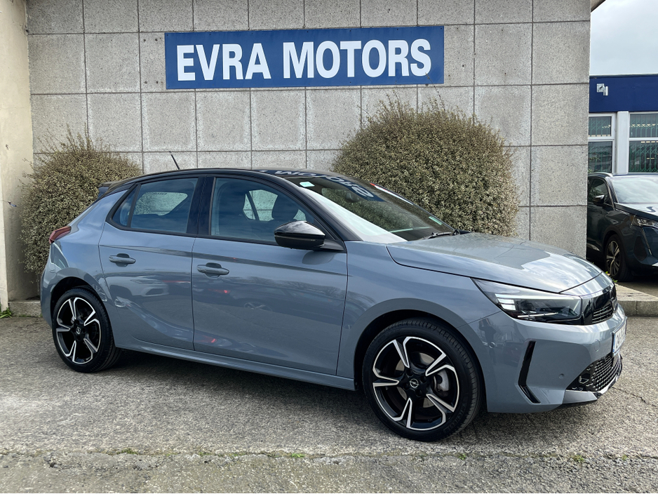 2024 Opel Corsa - image 3