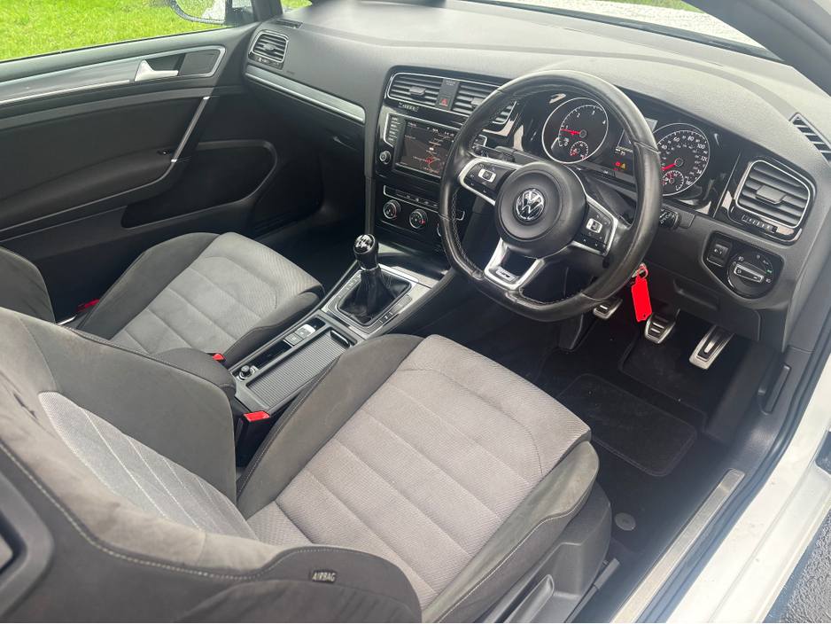 2017 Volkswagen Golf 2.0 TDI R-LINE EDITION 3DR WITH S/R €12,995