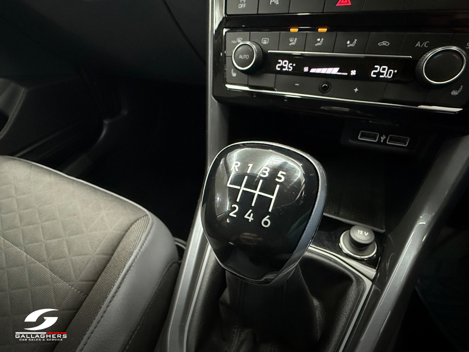 2019 Volkswagen T-Cross - image 16