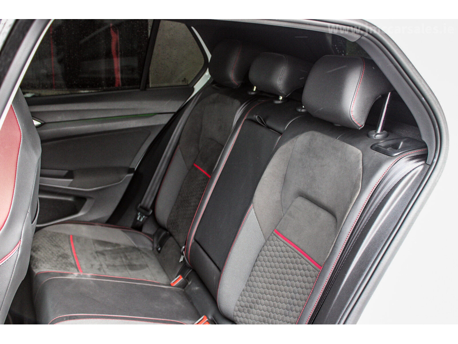 2021 Volkswagen Golf 2.0 TSI 300HP GTI CLUBSPORT DSG €39,995