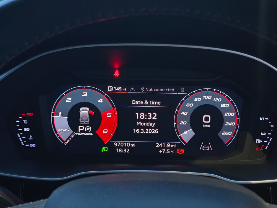 2019 Audi Q3 - image 29