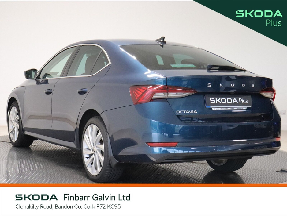 2023 Skoda Octavia - image 15