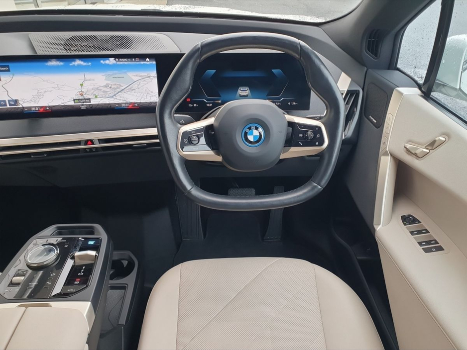 2023 BMW iX xDrive50 M Sport €69,995