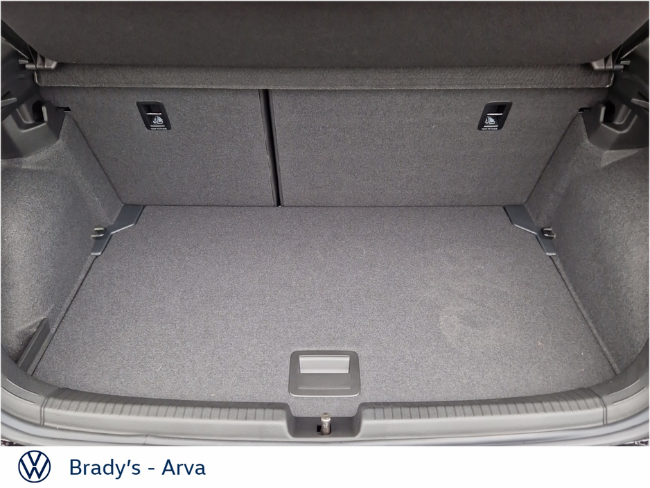 2025 Volkswagen Polo - image 10