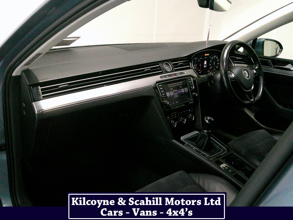 2017 Volkswagen Passat HIGHLINE BE 1.6 TDI MANUAL 6SPEED FWD 120HP