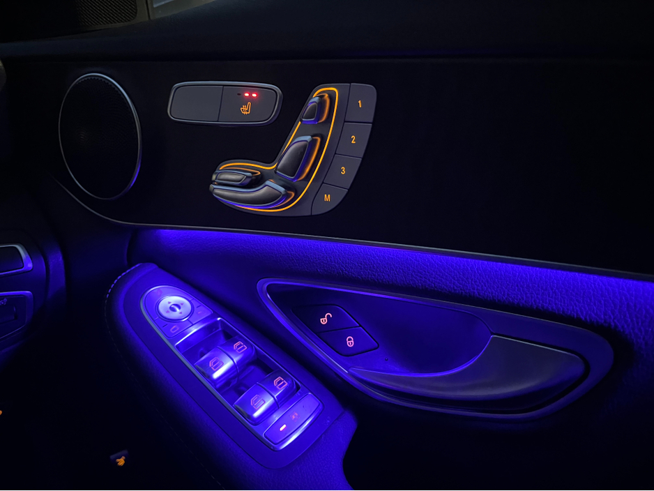 2019 Mercedes-Benz C Class €27950 2019 MERCEDES-BENZ C220D AVANTGARDE AMG LINE 2.0 AUTOMATIC / CRUISE CONTROL / REVERSE CAMERA / ELECTRIC MEMORY & HEATED SEATS / AMBIENT LIGHTS / PADDLE SHIFTERS €27,950