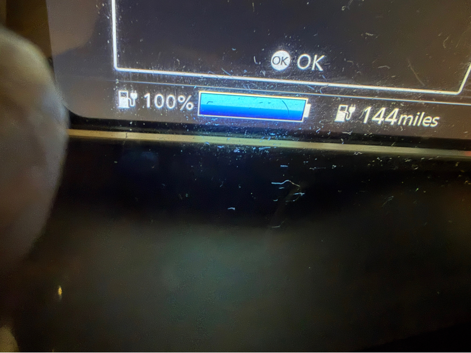 2020 Nissan Leaf - image 7