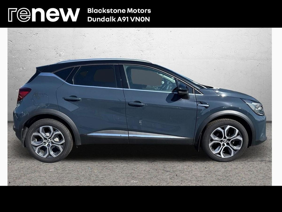 2023 Renault Captur - image 7