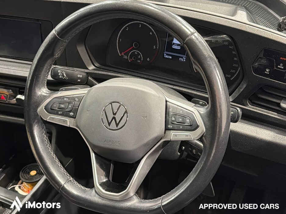 2021 Volkswagen Caddy - image 12