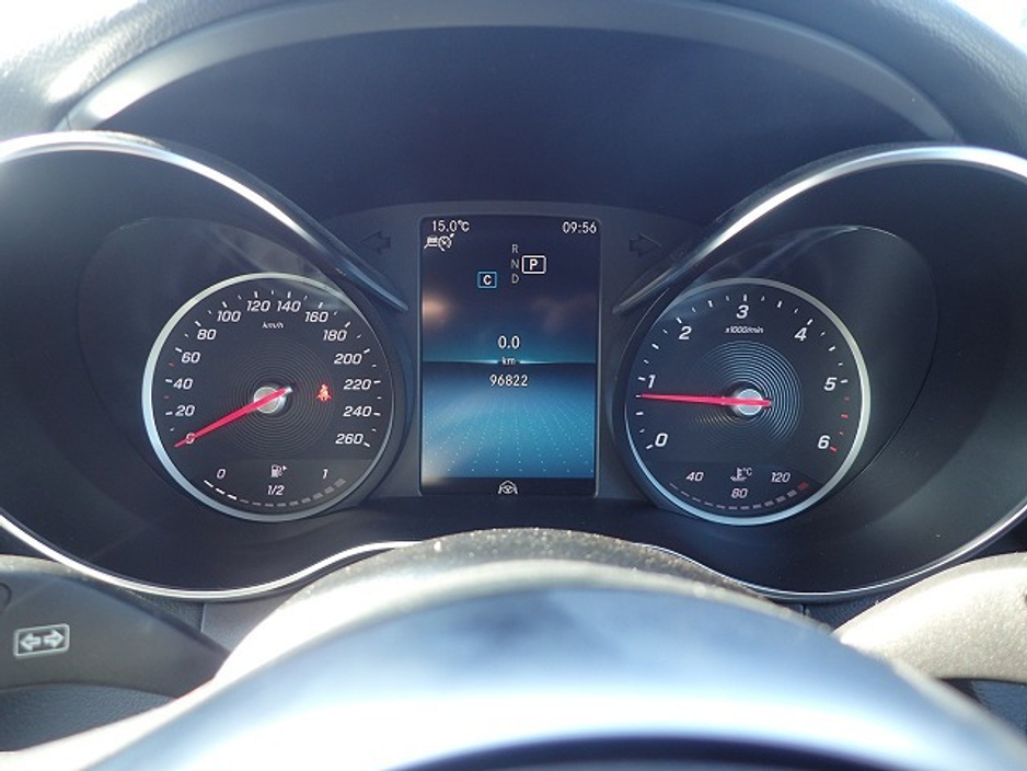 2019 Mercedes-Benz C Class - image 8