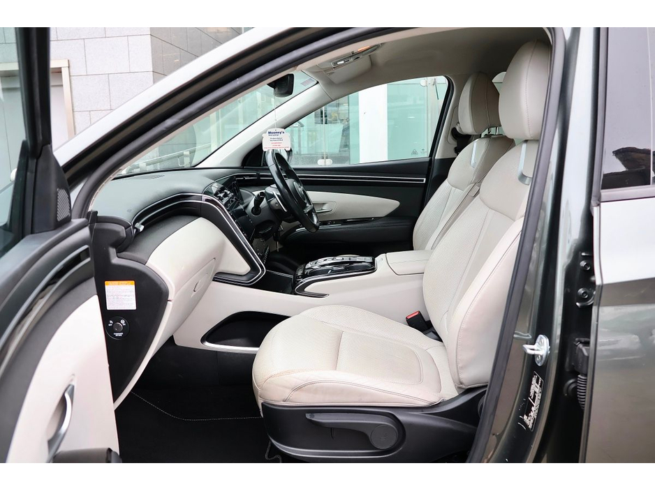 2021 Hyundai Tucson - image 12