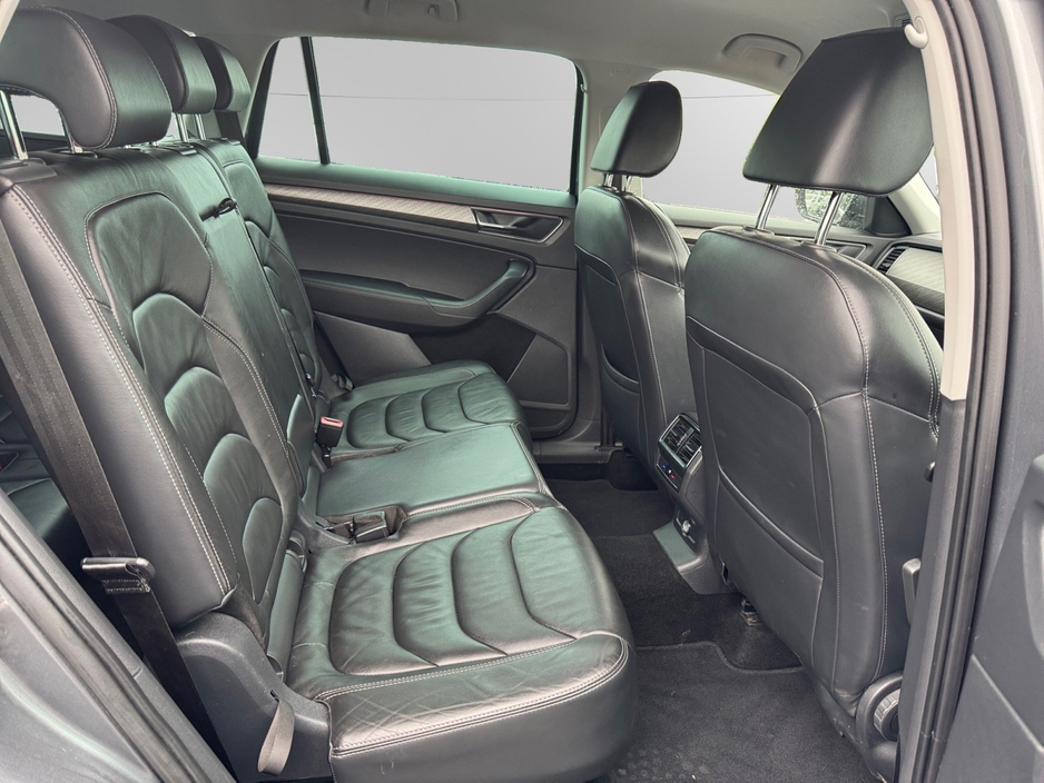 2022 Skoda Kodiaq - image 12