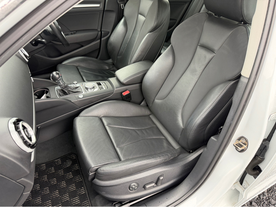 2015 Audi A3 - image 22