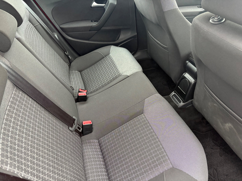 2016 Volkswagen Polo  €12,490