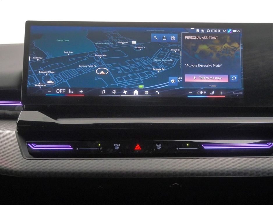 2025 BMW 5 Series - image 8