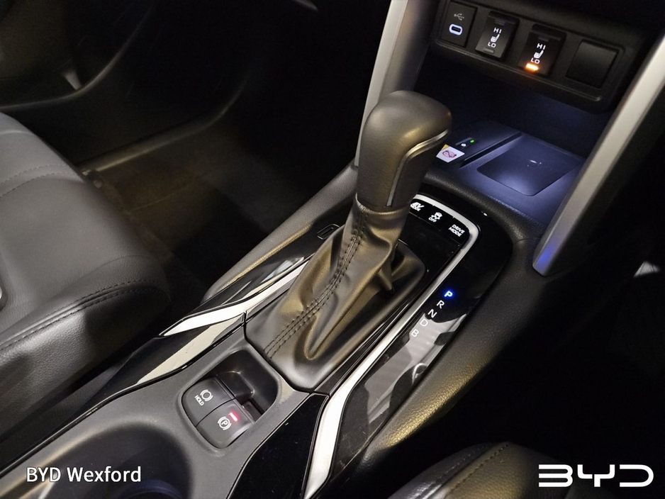 2025 Toyota Corolla Cross - image 21