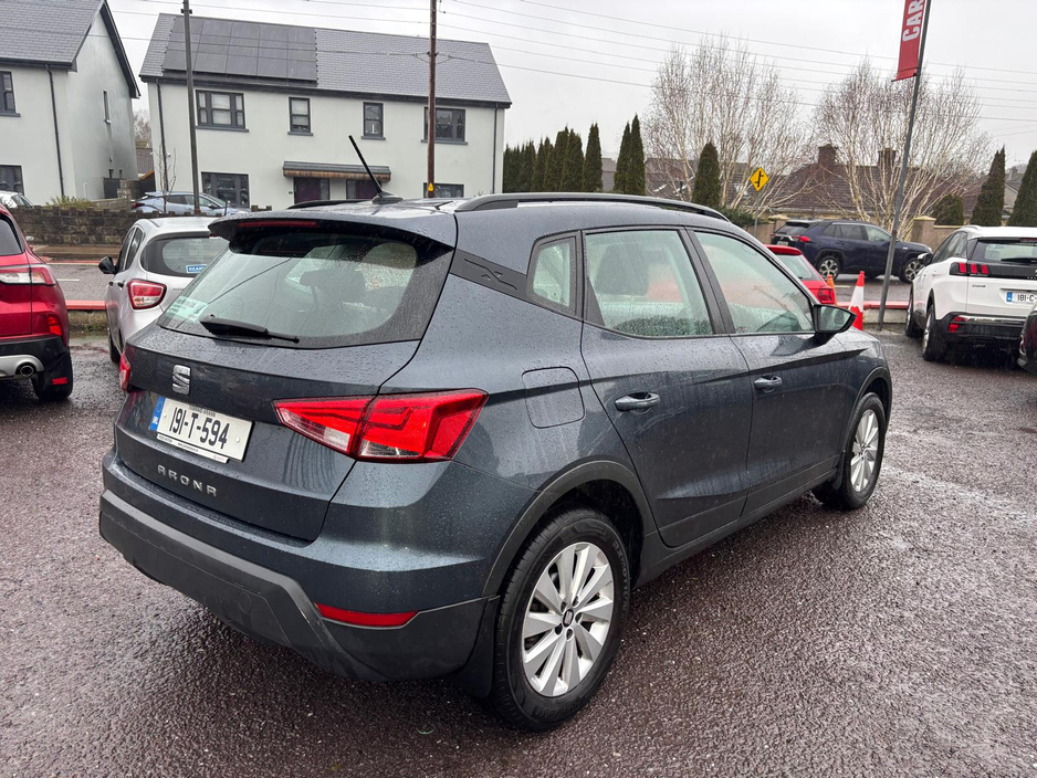 2019 SEAT Arona - image 13