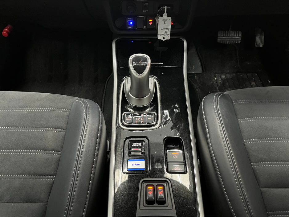 2019 Mitsubishi Outlander €22950 2019 MITSUBISHI OUTLANDER PHEV G 2.4 AUTOMATIC / CRUISE CONTROL / 360° PARKING CAMERA / ELECTRIC HEATED SEATS / HEATED STEERING WHEEL €22,950