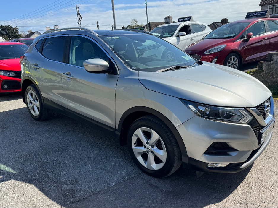2019 Nissan Qashqai - image 5