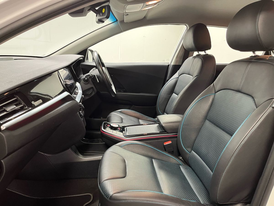 2022 Kia e-Niro - image 19