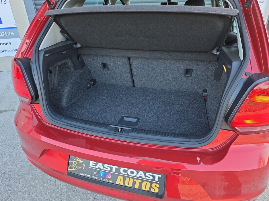 2017 Volkswagen Polo - image 18