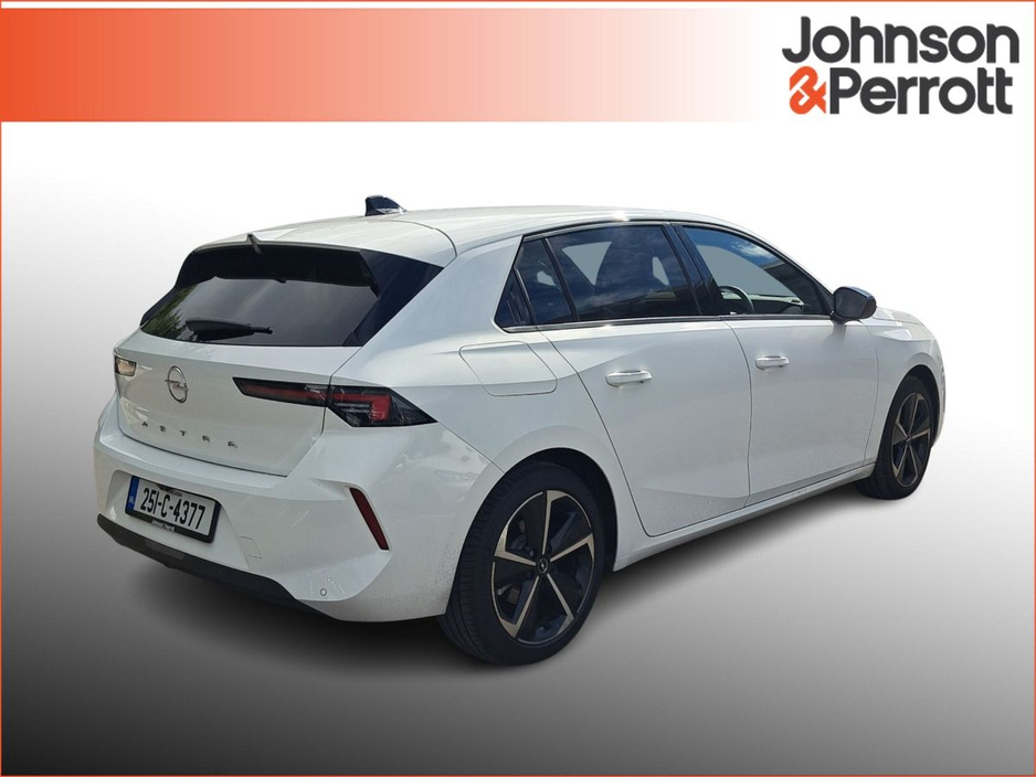 2025 Opel Astra Elegance 1.2 110hp 6-speed MY25 €29,900