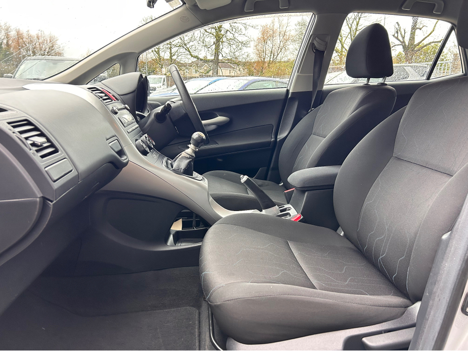 2012 Toyota Auris MC 1.4 D-4D TERRA 5DR €6,950