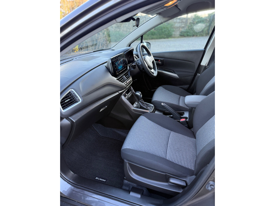 2025 Suzuki SX4 - image 12