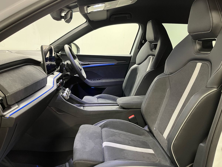 2025 Skoda Kodiaq Sportline IV 1.5TSi PHEV 204BHP - Reversing Camera - Climate Control - Sat Nav - Heated Seats - Keyless Start - Apple CarPlay/Android Auto €53,950