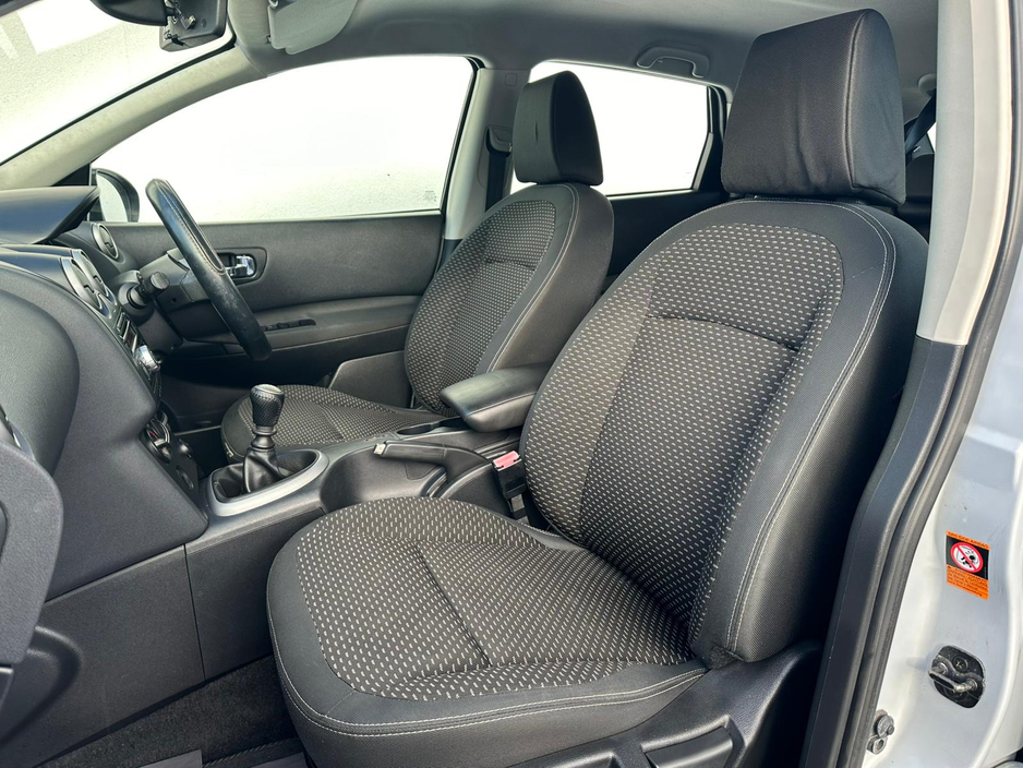 2009 Nissan Qashqai 1.5 D SE 105BHP SERVICE HISTORY €3,900