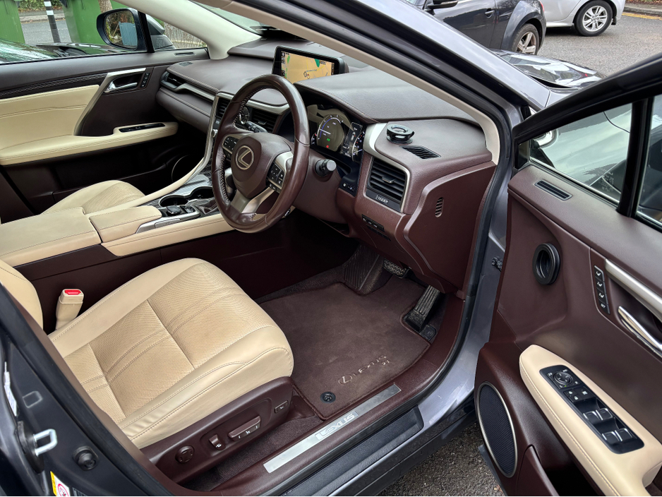 2019 Lexus RX 450 h - image 7