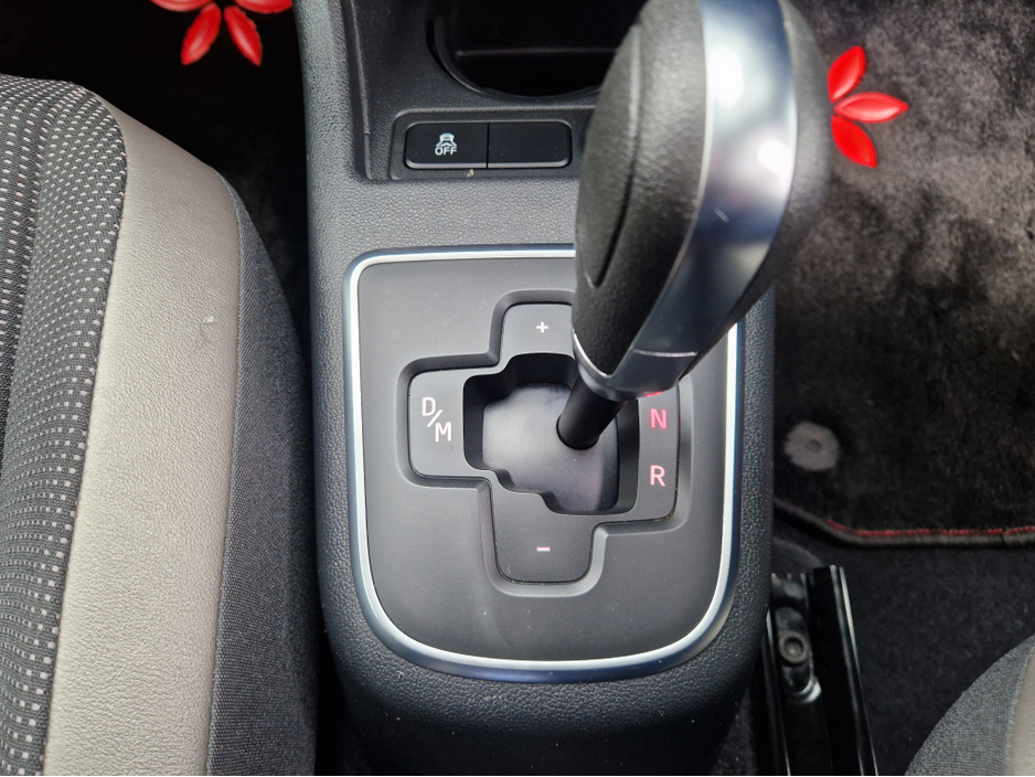 2014 Volkswagen up! HIGHLINE 1.0 PETROL AUTOMATIC 5DR €7,950