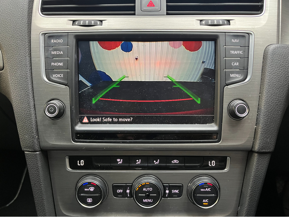 2017 Volkswagen Golf - image 19