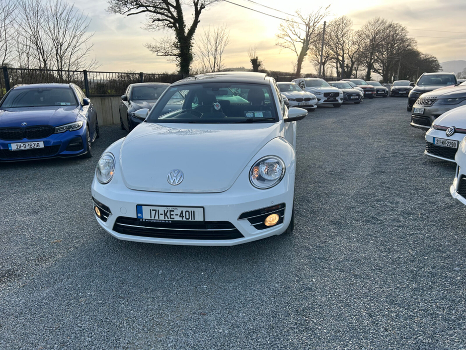 2017 Volkswagen Beetle - image 31