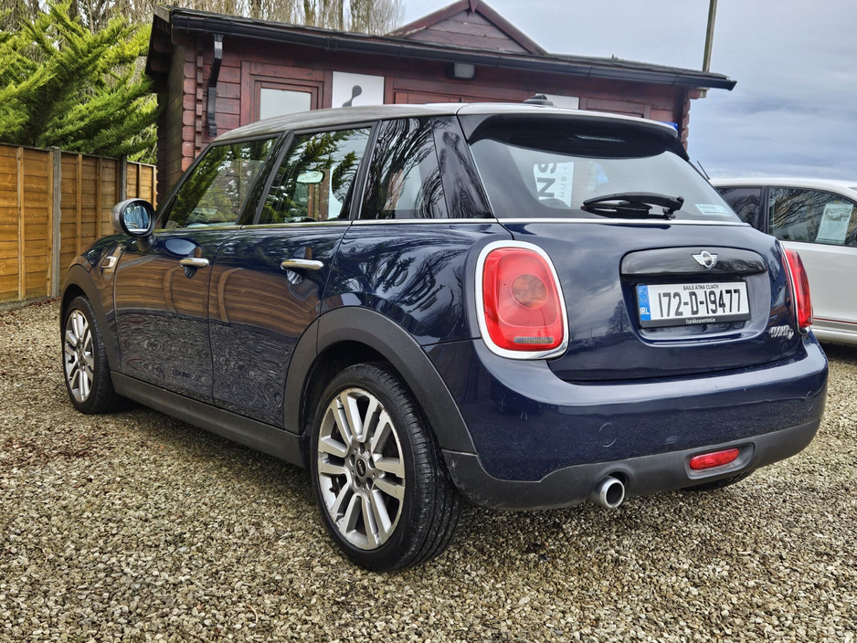 2017 MINI Hatch - image 14