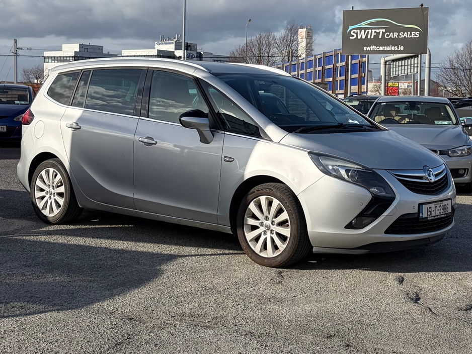 2015 Opel Zafira - image 2