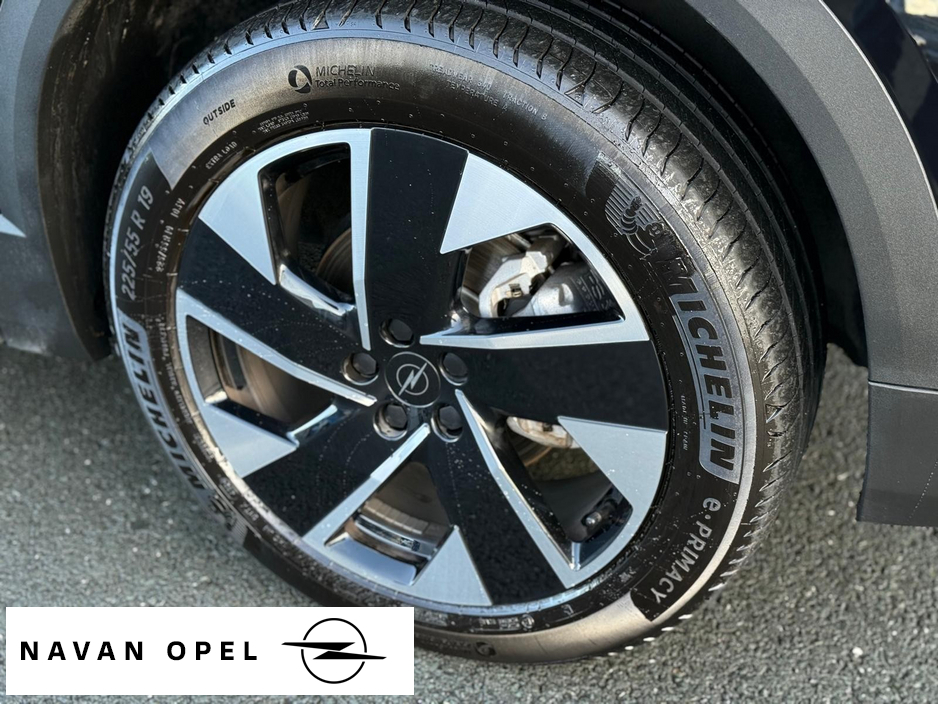 2025 Opel Grandland - image 12