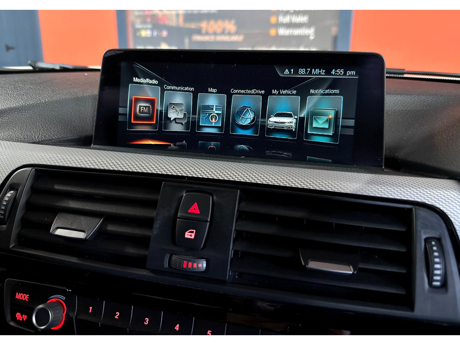 2016 BMW 3 Series - image 38