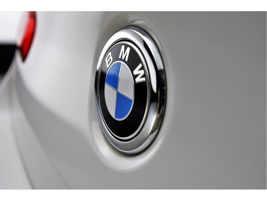 2017 BMW 1 Series 118i AUTO *REVERSE CAMERA*REAR PARK SENSORS* €16,890